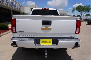 Chevrolet Silverado 1500 2018 4x4 LTZ 4dr Crew Cab 5.8 ft. SB