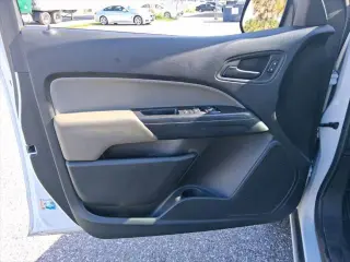 Chevrolet Colorado 2019 4x4 Camión de Trabajo 4dr Cabina Crew 5 ft. SB