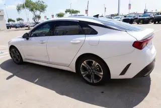 Kia K5 2024 EX 4dr Sedan