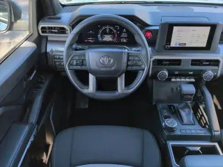 Toyota Tacoma 2026 4x4 TRD Todo Terreno 4p Doble Cabina 5.0 ft SB 8A