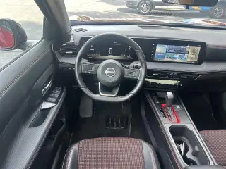 Nissan Kicks 2025 AWD SR 4dr Crossover