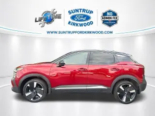 Nissan Kicks 2025 AWD SR 4dr Crossover
