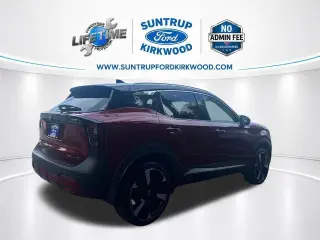 Nissan Kicks 2025 AWD SR 4dr Crossover