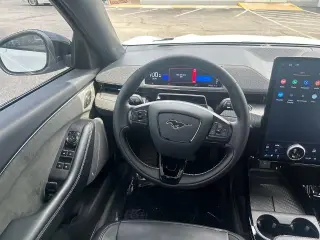 Ford Mustang Mach-E 2023 AWD GT 4 portas SUV