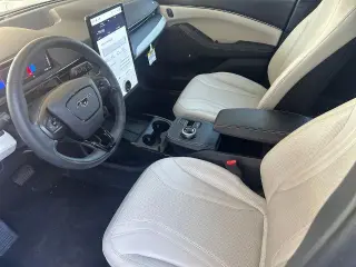 Ford Mustang Mach-E 2023 AWD Premium 4dr SUV