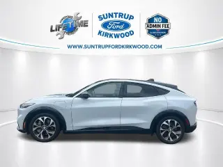 Ford Mustang Mach-E 2023 Premium 4p SUV