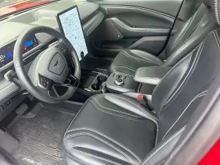 Ford Mustang Mach-E 2023 Premium 4dr SUV