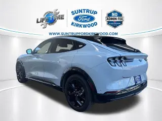 Ford Mustang Mach-E 2023 Premium 4dr SUV