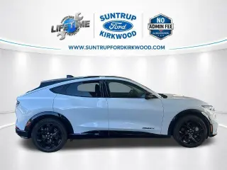 Ford Mustang Mach-E 2023 Premium 4dr SUV