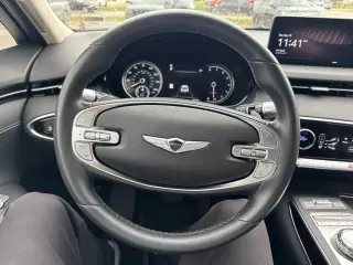 Genesis GV70 2025 AWD 2.5T Standard 4dr SUV