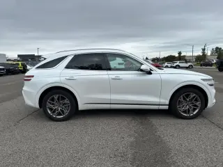 Genesis GV70 2025 AWD 2.5T Standard 4dr SUV