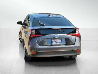 Toyota Prius 2022 LE 4dr Hatchback