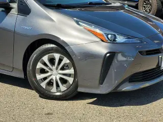 Toyota Prius 2022 LE 4dr Hatchback