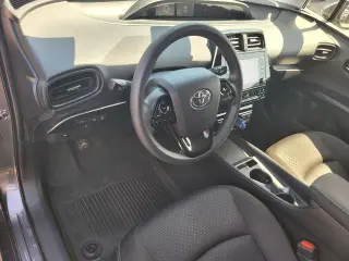 Toyota Prius 2022 LE 4dr Hatchback