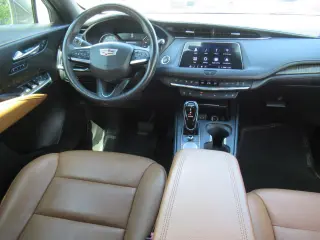 Cadillac XT4 2020 Premium Luxury 4dr Crossover