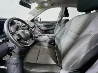 Nissan Rogue 2025 SV 4p Crossover