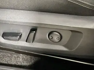Nissan Rogue 2025 SV 4p Crossover