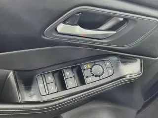 Nissan Rogue 2025 SV 4p Crossover