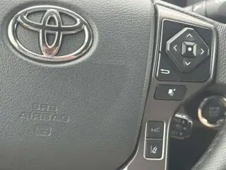 Toyota Tacoma 2023 4x4 TRD Pro 4p Puerta Doble Cab 5.0 ft SB 6M