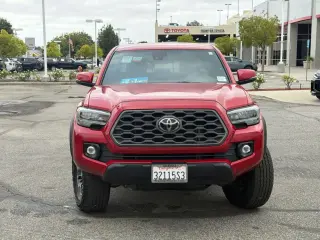 Toyota Tacoma 2023 4x4 TRD Pro 4p Puerta Doble Cab 5.0 ft SB 6M