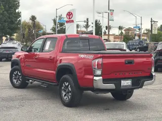 Toyota Tacoma 2023 4x4 TRD Pro 4p Puerta Doble Cab 5.0 ft SB 6M