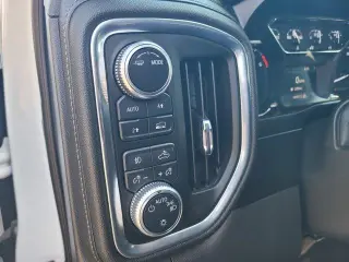 GMC Sierra 1500 2020 4x4 Elevation 4p Camioneta Cabina Completa Extra Cuadrada 5.8 pies BR