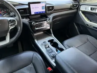 Ford Explorer 2021 AWD Limited 4dr SUV