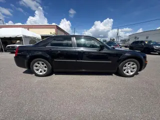 Chrysler 300 2007 4dr Sedán