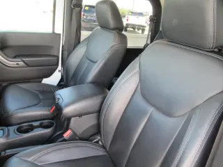 Jeep Wrangler JK 2018 4x4 Sahara SUV 2 puertas
