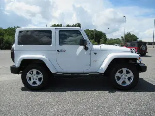 Jeep Wrangler JK 2018 4x4 Sahara SUV 2 puertas