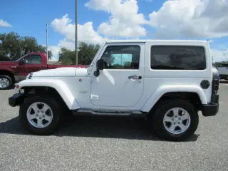 Jeep Wrangler JK 2018 4x4 Sahara SUV 2 puertas