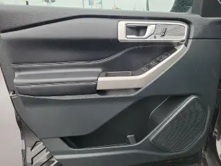 Ford Explorer 2024 AWD XLT 4p SUV