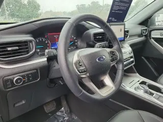 Ford Explorer 2024 AWD XLT 4p SUV