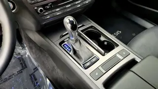 Genesis G80 2017 3.8 4dr Sedán