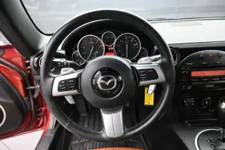 Mazda MX-5 Miata 2008 Grand Touring 2desc Convertible w/Power Hard Top (2L I4 6M)