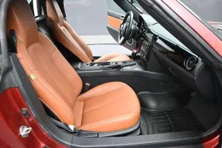 Mazda MX-5 Miata 2008 Grand Touring 2desc Convertible w/Power Hard Top (2L I4 6M)