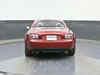 Mazda MX-5 Miata 2008 Grand Touring 2desc Convertible w/Power Hard Top (2L I4 6M)