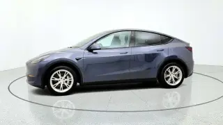 Tesla Model Y 2023 AWD 4dr Crossover