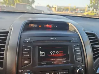 Kia Sorento 2013 4x4 LX 4p SUV