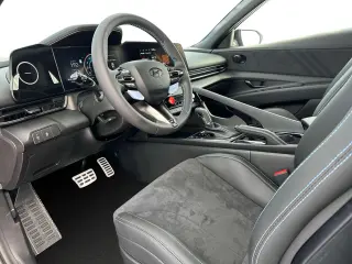 Hyundai ELANTRA N 2024 4dr Sedán 6M