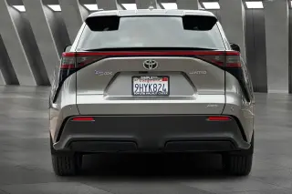 Toyota bZ4X 2023 AWD Limited 4dr Crossover