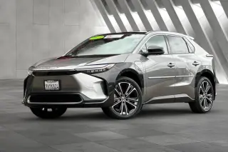 Toyota bZ4X 2023 AWD Limited 4dr Crossover