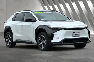 Toyota bZ4X 2023 XLE 4dr Crossover
