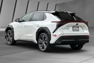 Toyota bZ4X 2023 Limited 4dr Crossover