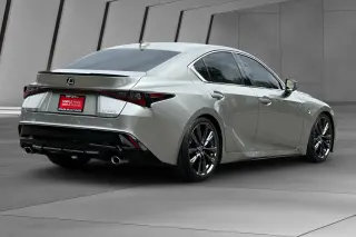 Lexus IS 350 2022 F SPORT 4dr Sedán