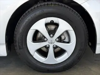 Toyota Prius 2014 Dos 4dr Hatchback