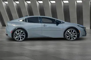 Toyota Prius Prime 2024 XSE 4dr Hatchback