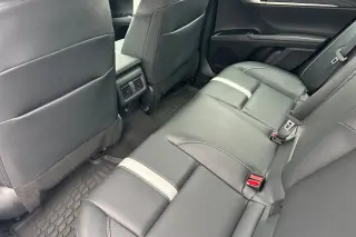 Toyota Camry 2026 SE 4dr Sed n