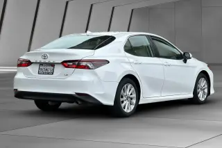 Toyota Camry 2024 LE 4dr SedÃ¡n