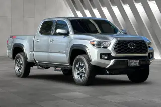 Toyota Tacoma 2023 4x4 TRD Todo Terreno 4p Doble Cabina 6.1 ft LB